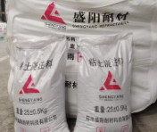 粘土质耐火浇注料特性